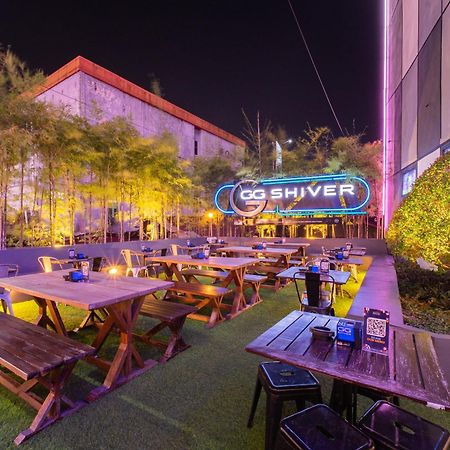 באליקפאפאן J Icon Hip Hotel מראה חיצוני תמונה