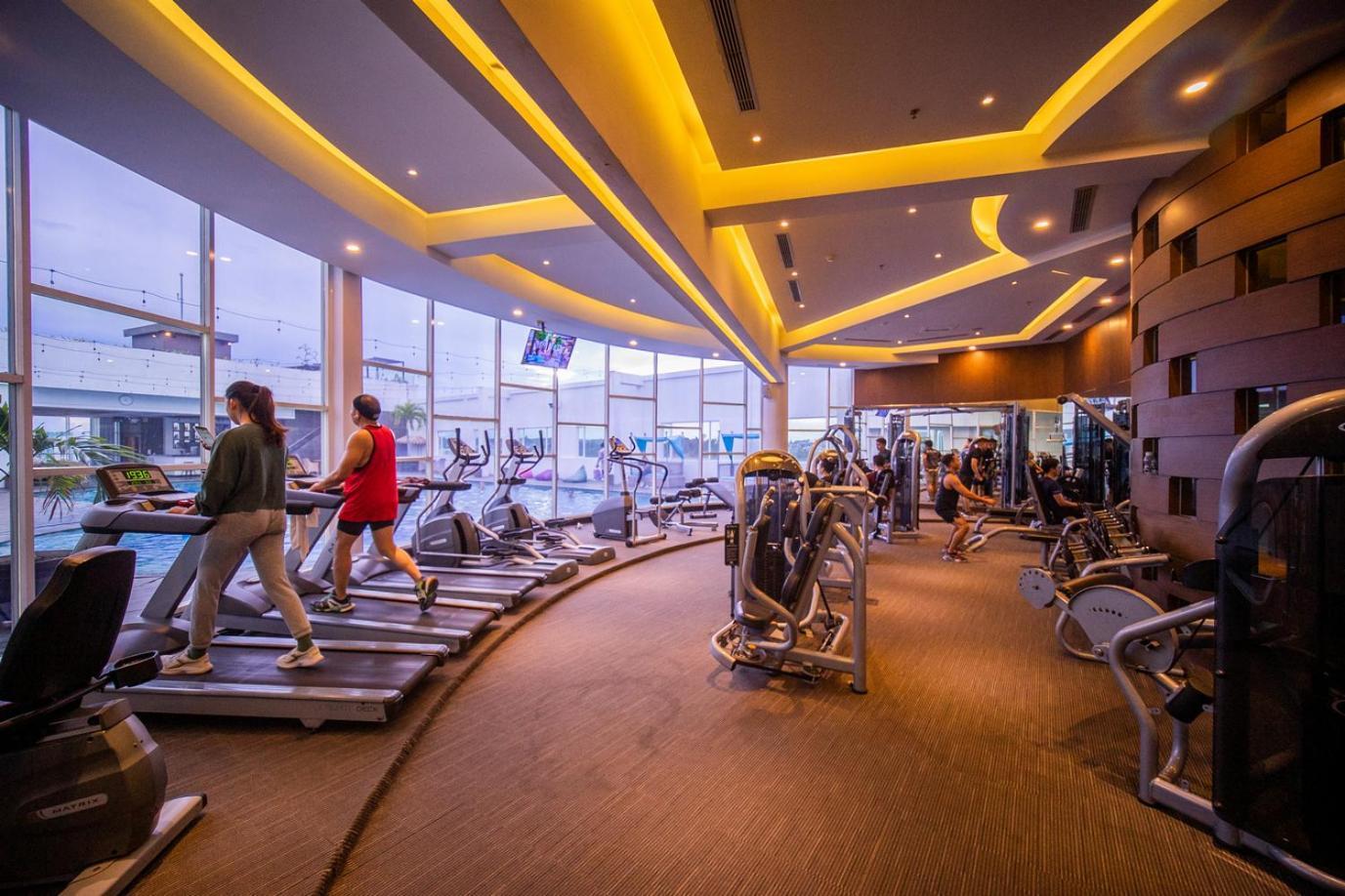 באליקפאפאן J Icon Hip Hotel מראה חיצוני תמונה