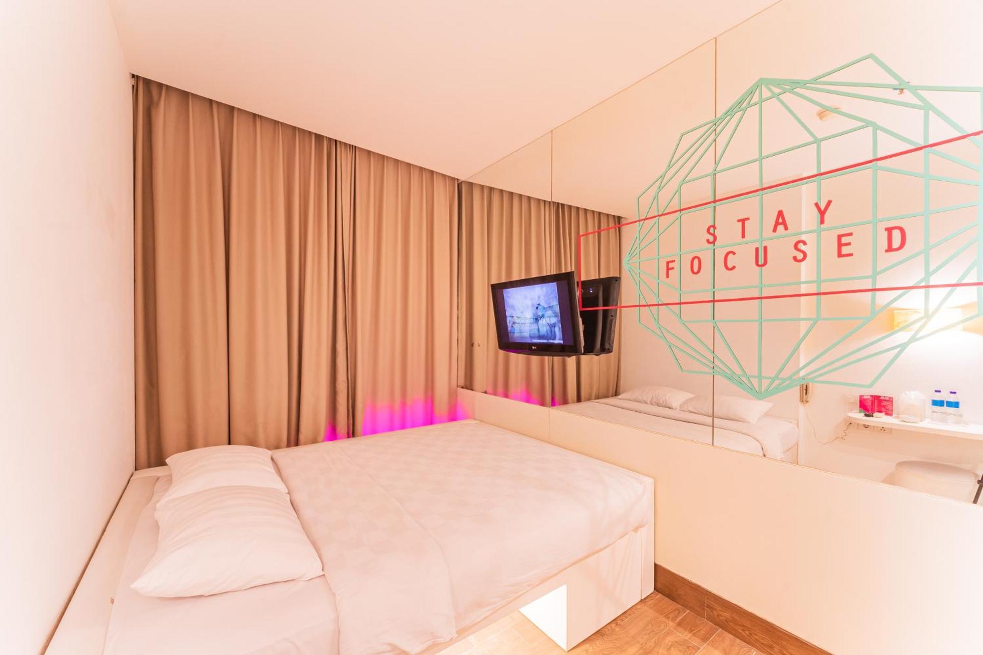 באליקפאפאן J Icon Hip Hotel מראה חיצוני תמונה