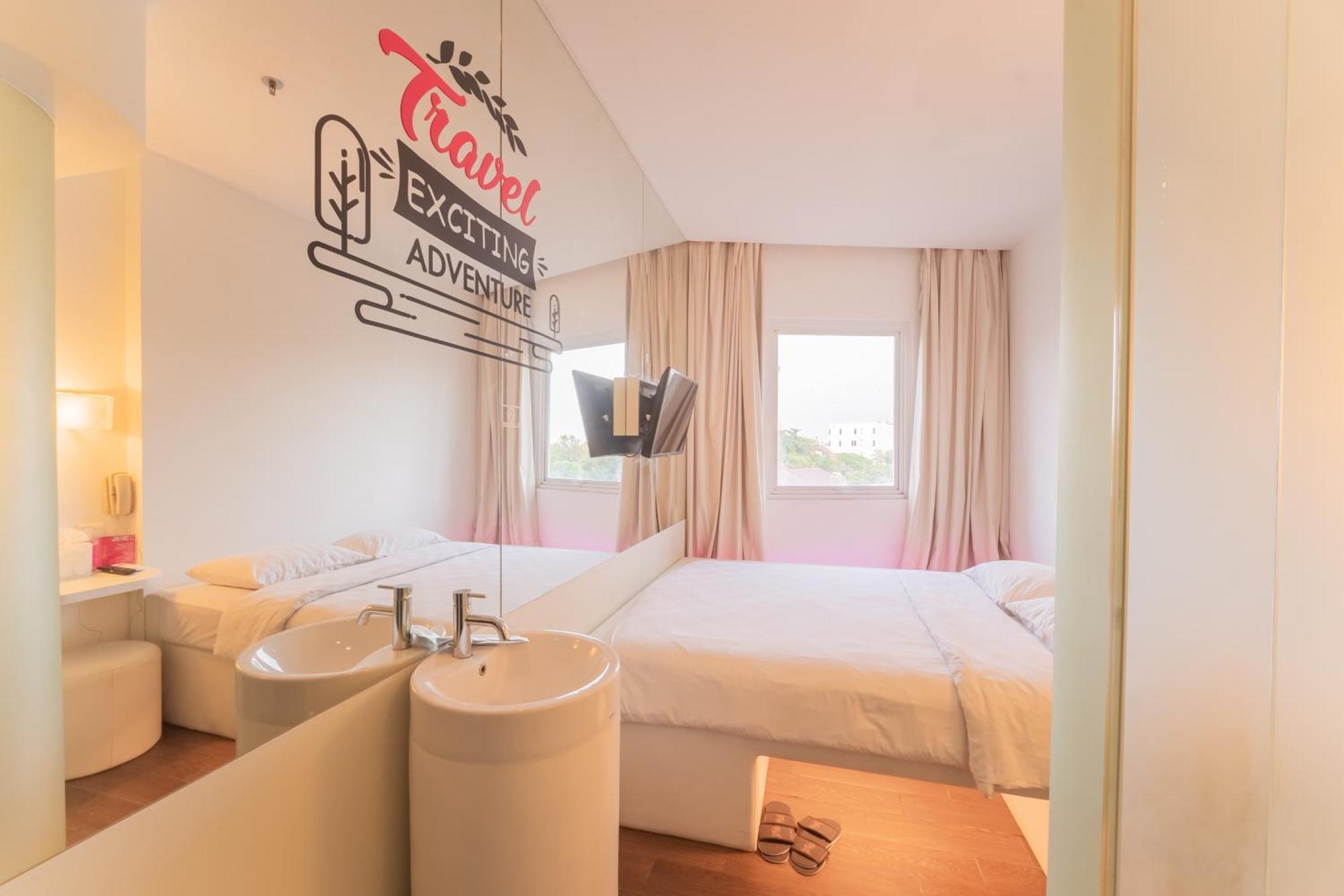 באליקפאפאן J Icon Hip Hotel מראה חיצוני תמונה