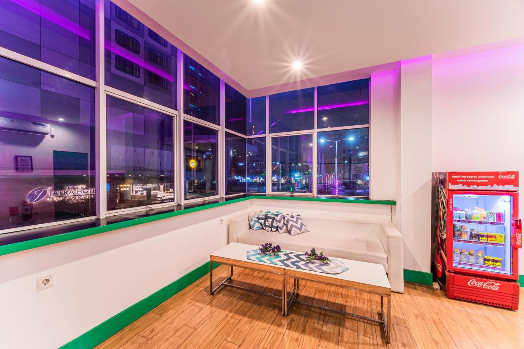 באליקפאפאן J Icon Hip Hotel מראה חיצוני תמונה