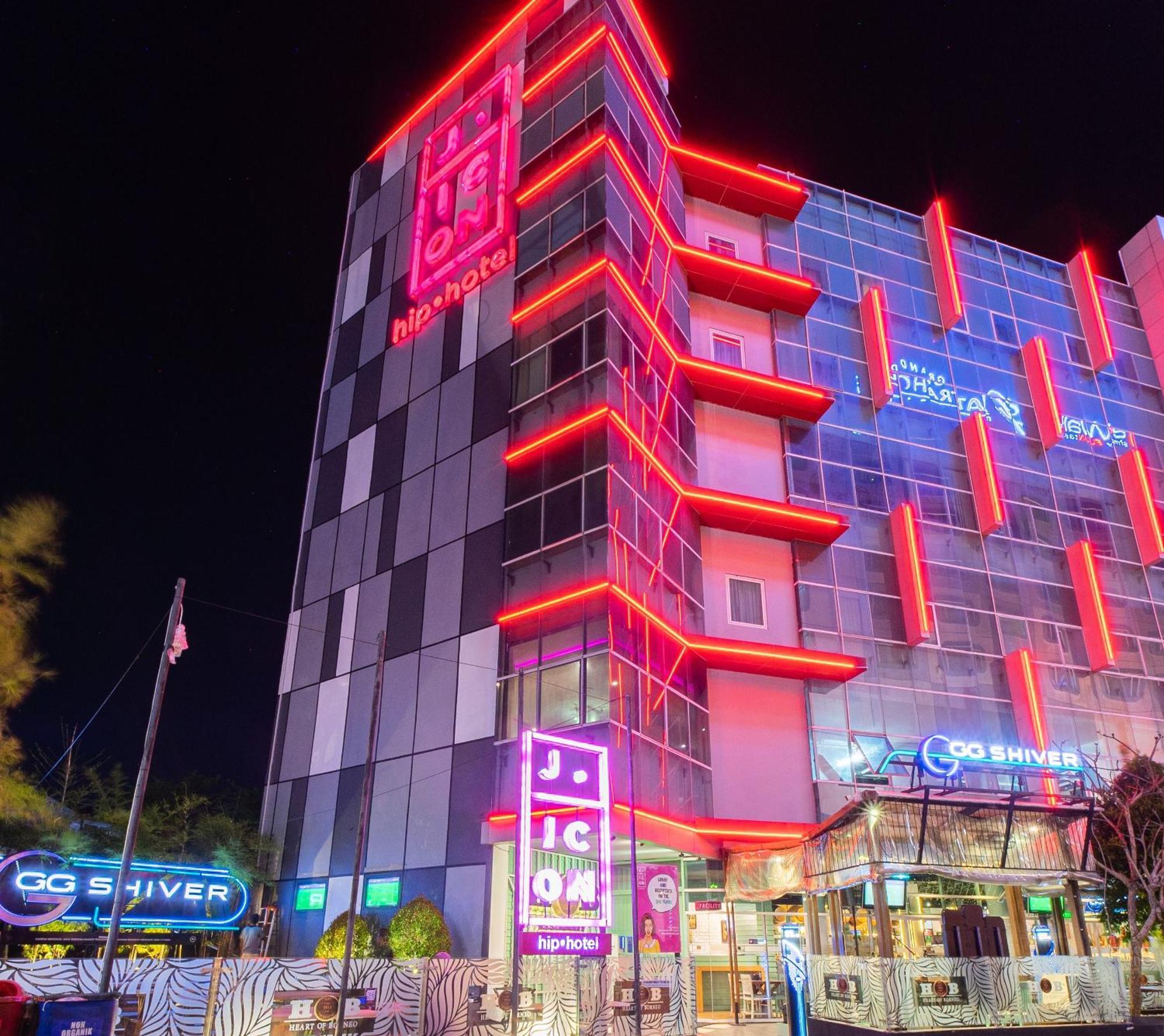 באליקפאפאן J Icon Hip Hotel מראה חיצוני תמונה